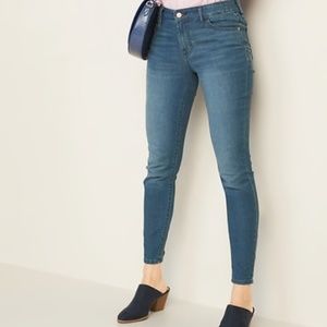Mid-Rise Skinny Jeans - Medium Wash - Like New